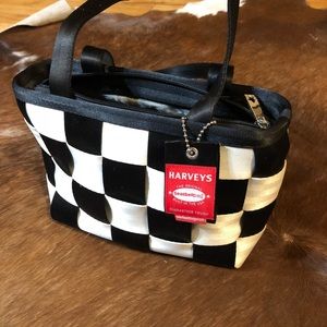 Harvey purse